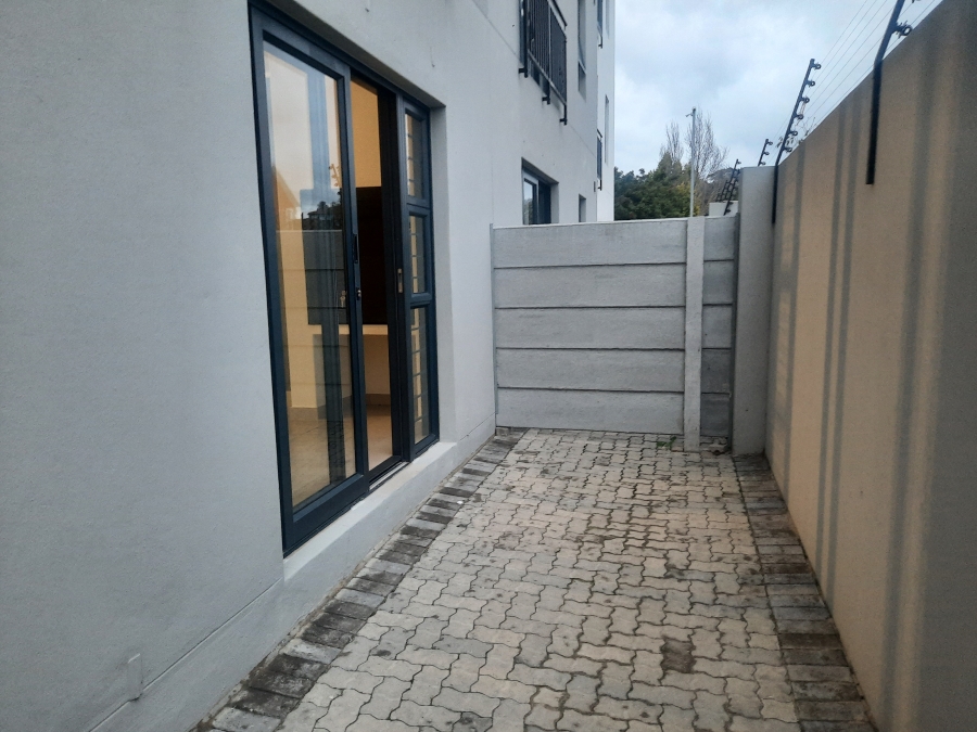 To Let 2 Bedroom Property for Rent in Langeberg Heights Western Cape